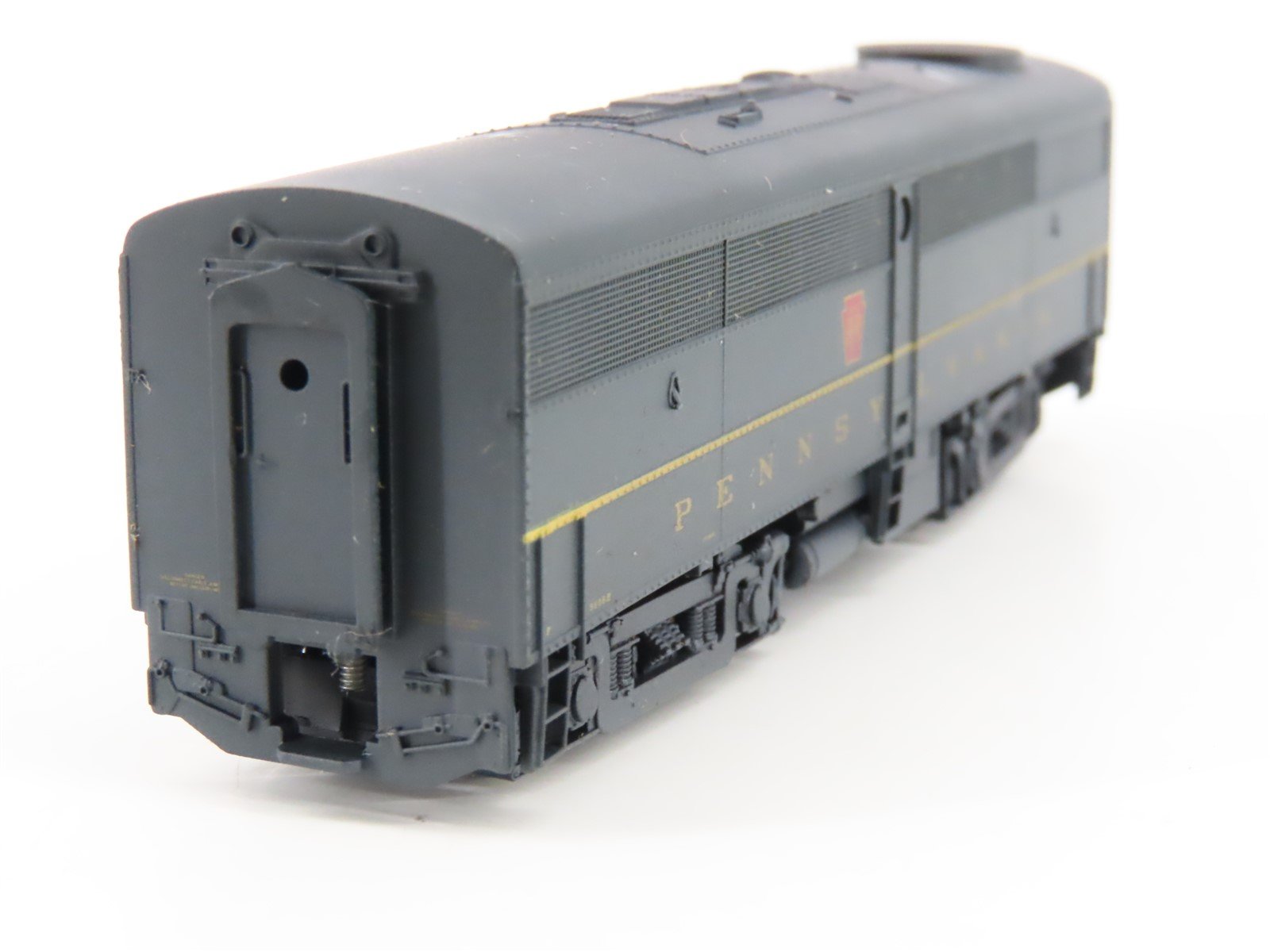 N Scale Life-Like 7452 PRR Pennsylvania ALCO FB1 Diesel #9605B - Weathered