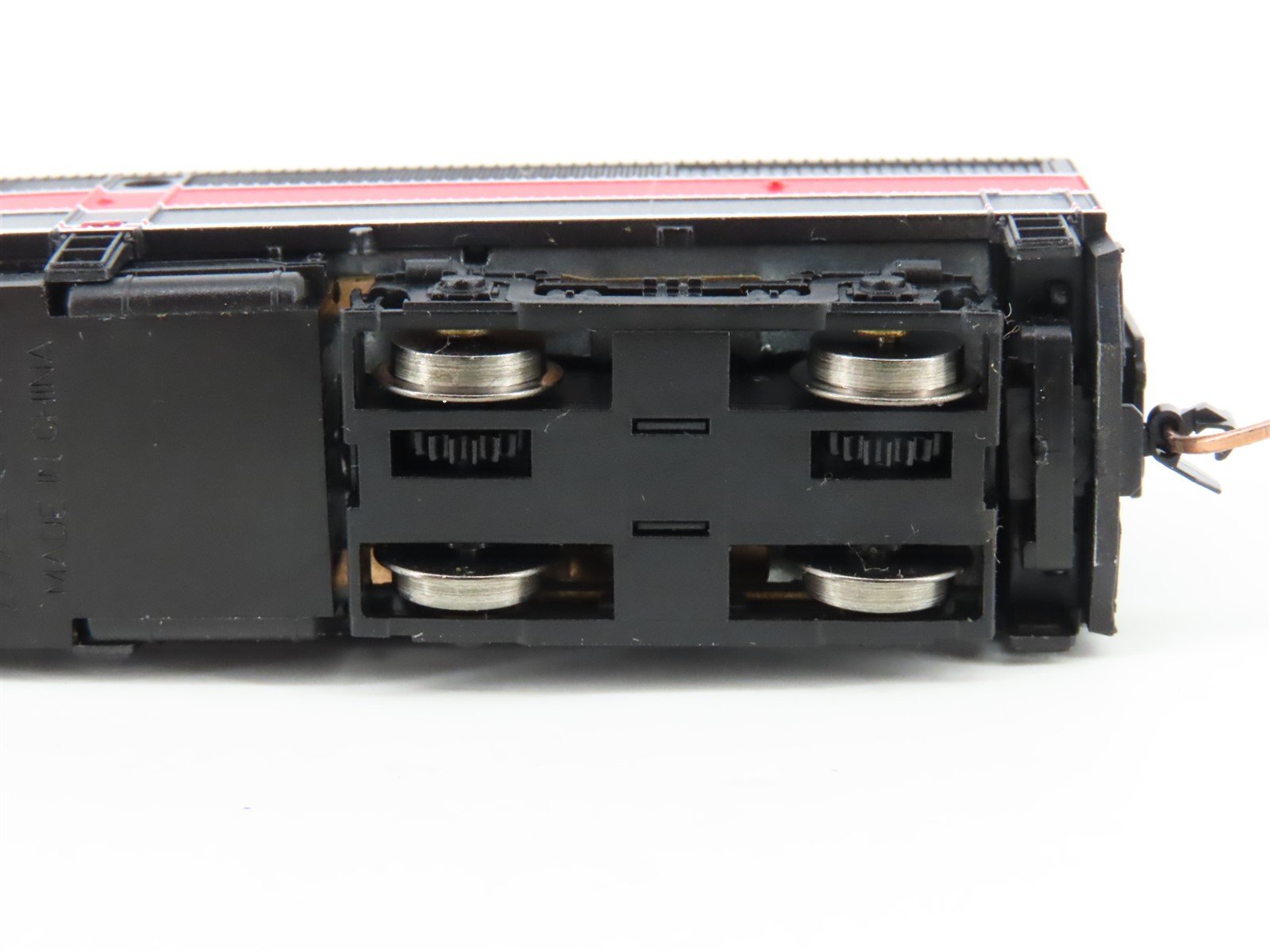 N Scale Life-Like 7426 RI Rock Island ALCO FB1 Diesel Locomotive #152B