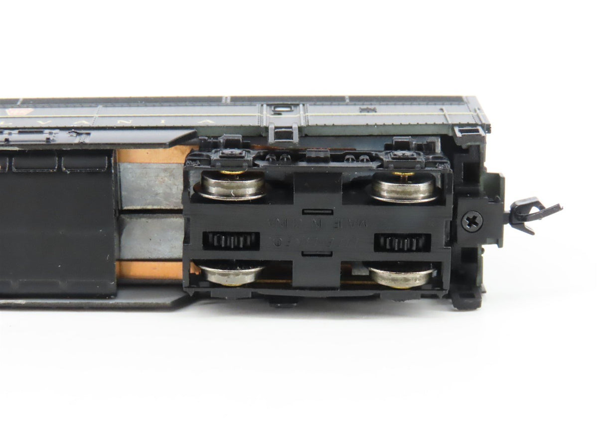 N Scale Walthers 920-34092 PRR Pennsylvania C-Liner B-Unit Diesel #9448B