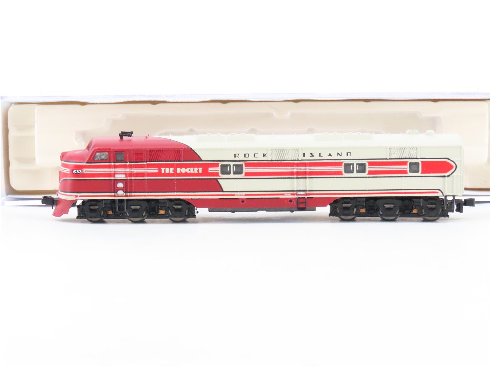 N Scale Life-Like 7015 RI Rock Island "Rocket" EMD E7A Diesel Locomotive #633