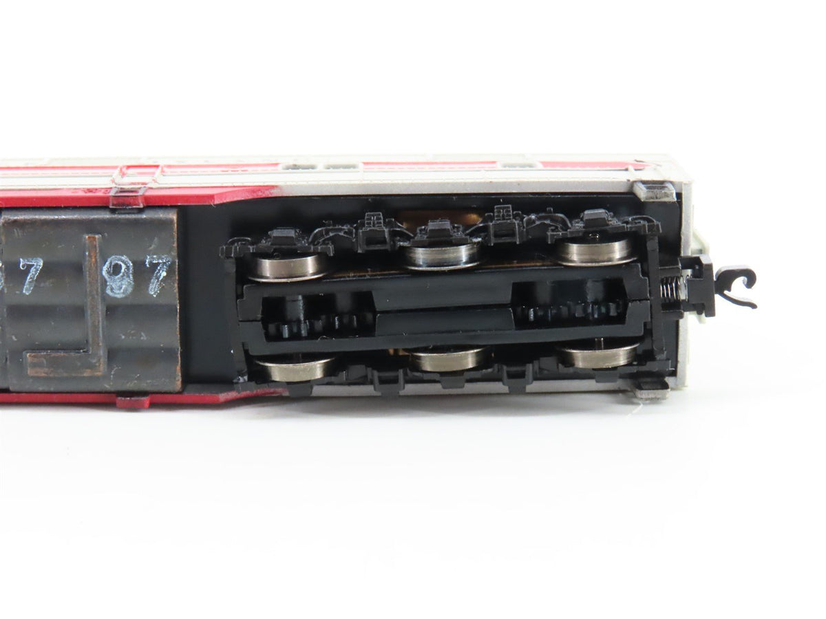 N Scale Life-Like 7015 RI Rock Island &quot;Rocket&quot; EMD E7A Diesel Locomotive #633