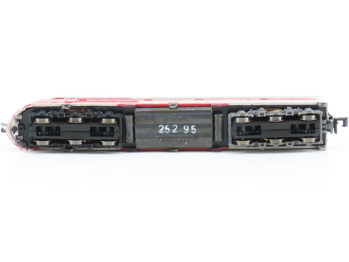 N Scale Life-Like 7039 RI Rock Island &quot;Rocket&quot; EMD E7A Diesel Locomotive #5860A