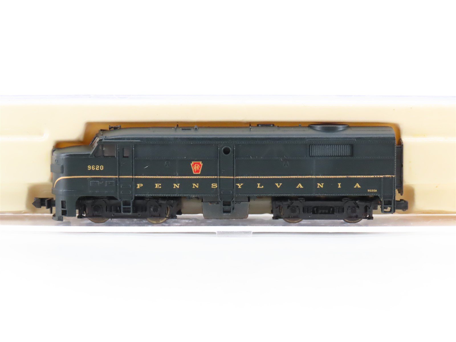 N Scale Life-Like 7930 PRR Pennsylvania ALCO FA2 Diesel Locomotive #9620