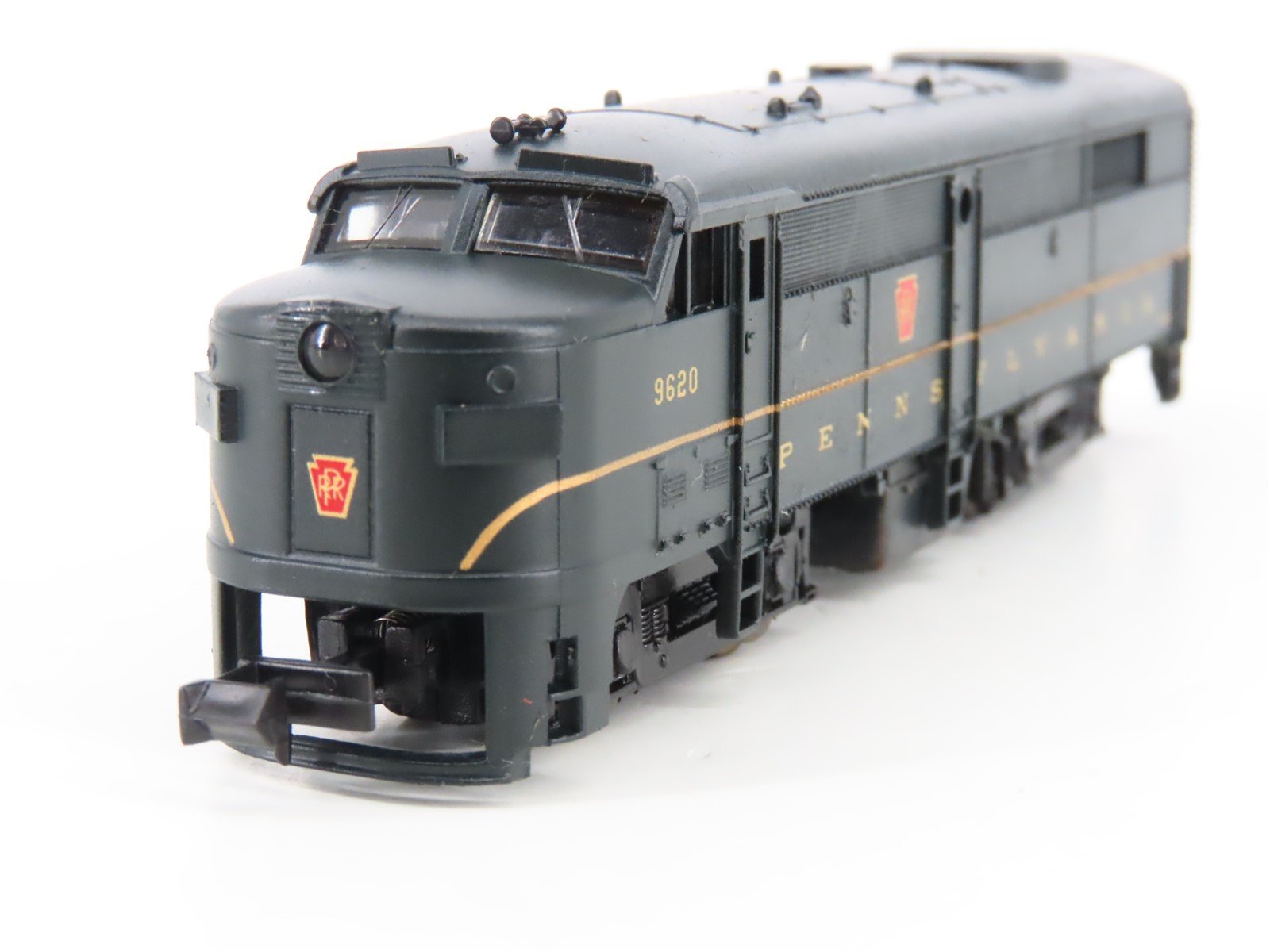 N Scale Life-Like 7930 PRR Pennsylvania ALCO FA2 Diesel Locomotive #9620