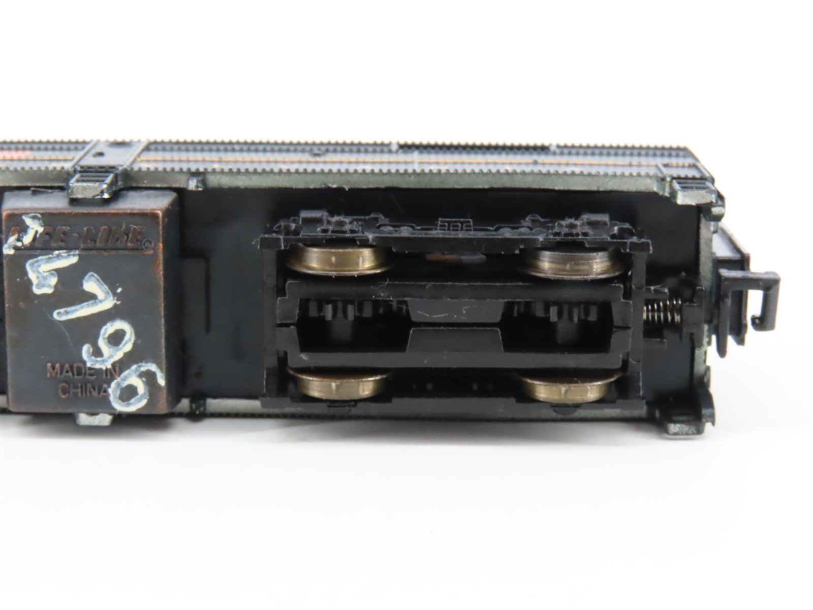 N Scale Life-Like 7930 PRR Pennsylvania ALCO FA2 Diesel Locomotive #9620