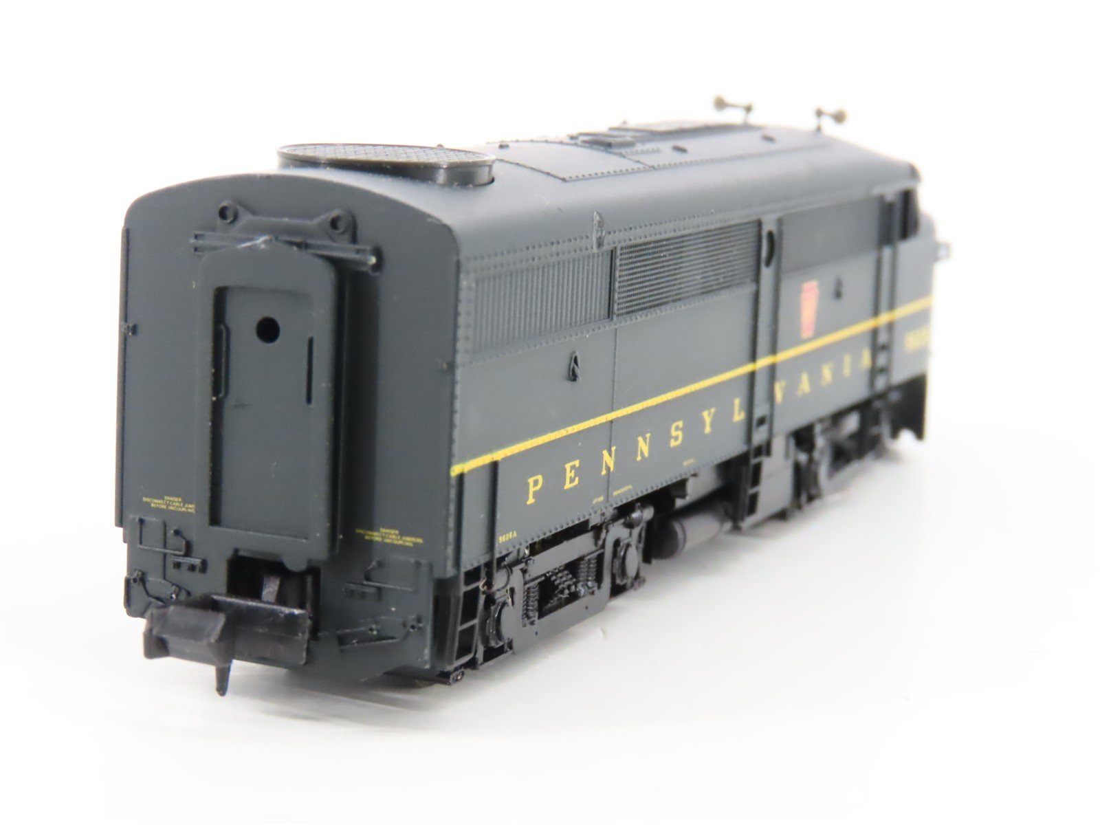 N Scale Life-Like 7452 PRR Pennsylvania ALCO FA1 Diesel Locomotive #9605