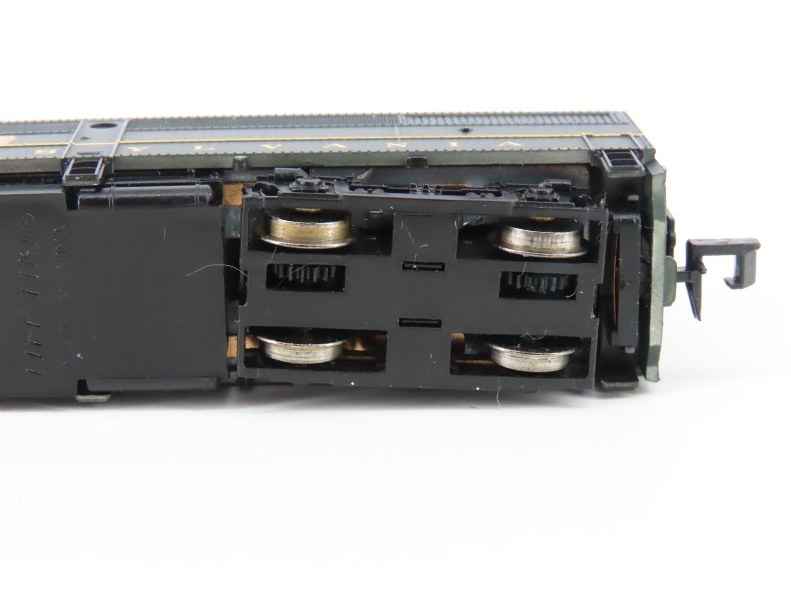 N Scale Life-Like 7452 PRR Pennsylvania ALCO FA1 Diesel Locomotive #9605