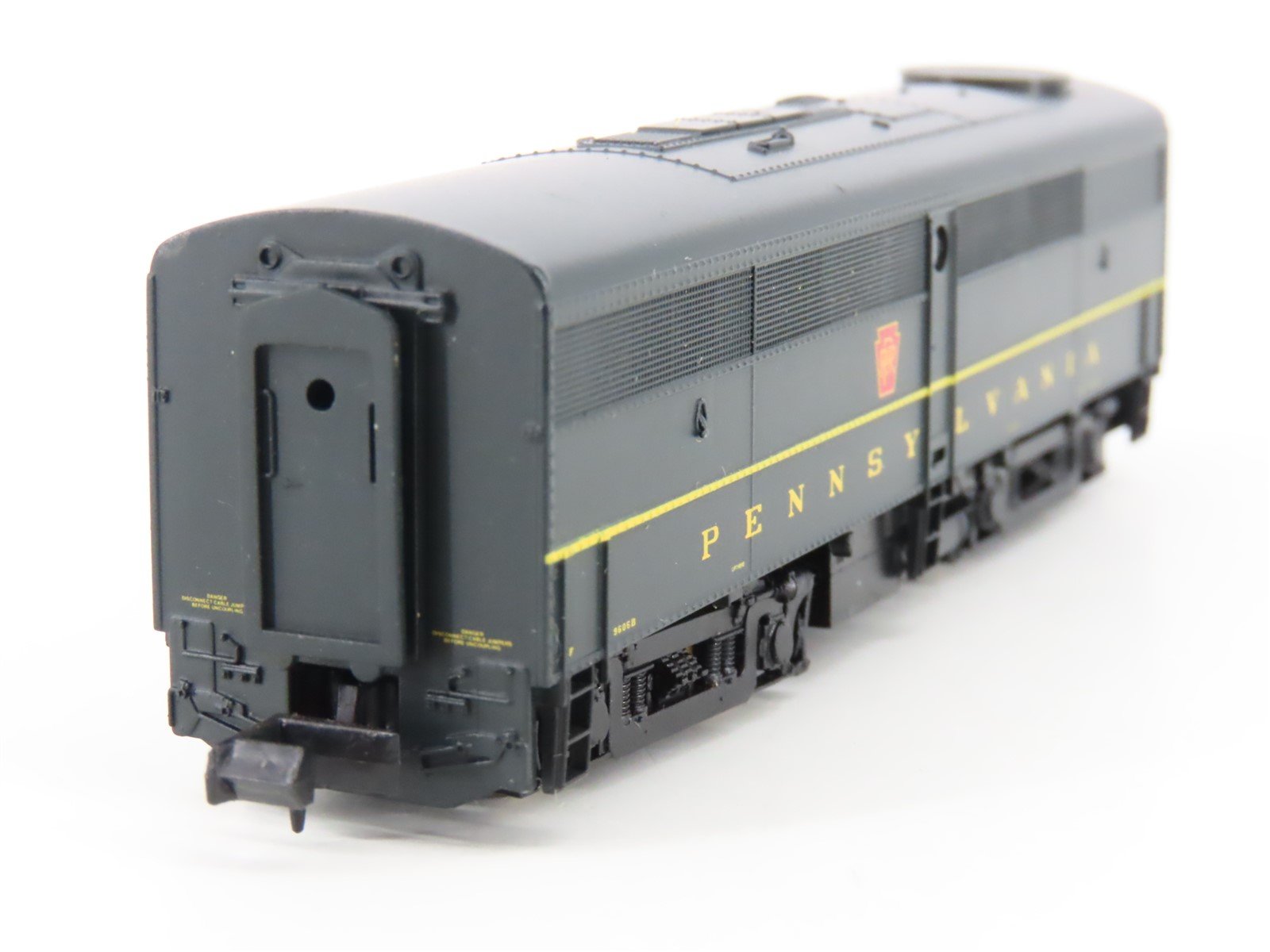 N Scale Life-Like 7452 PRR Pennsylvania ALCO FB1 Diesel Locomotive #9605B
