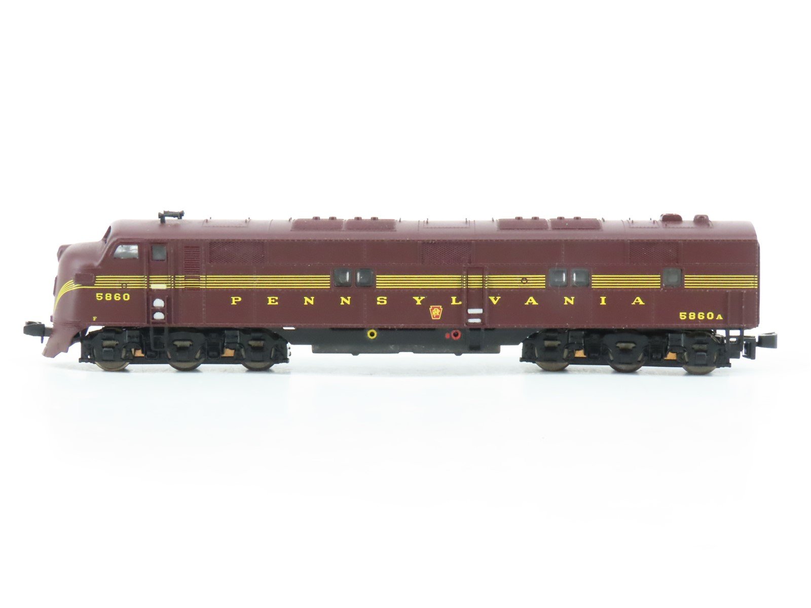 N Scale Life-Like PRR Pennsylvania EMD E7A Diesel Locomotive #5860A