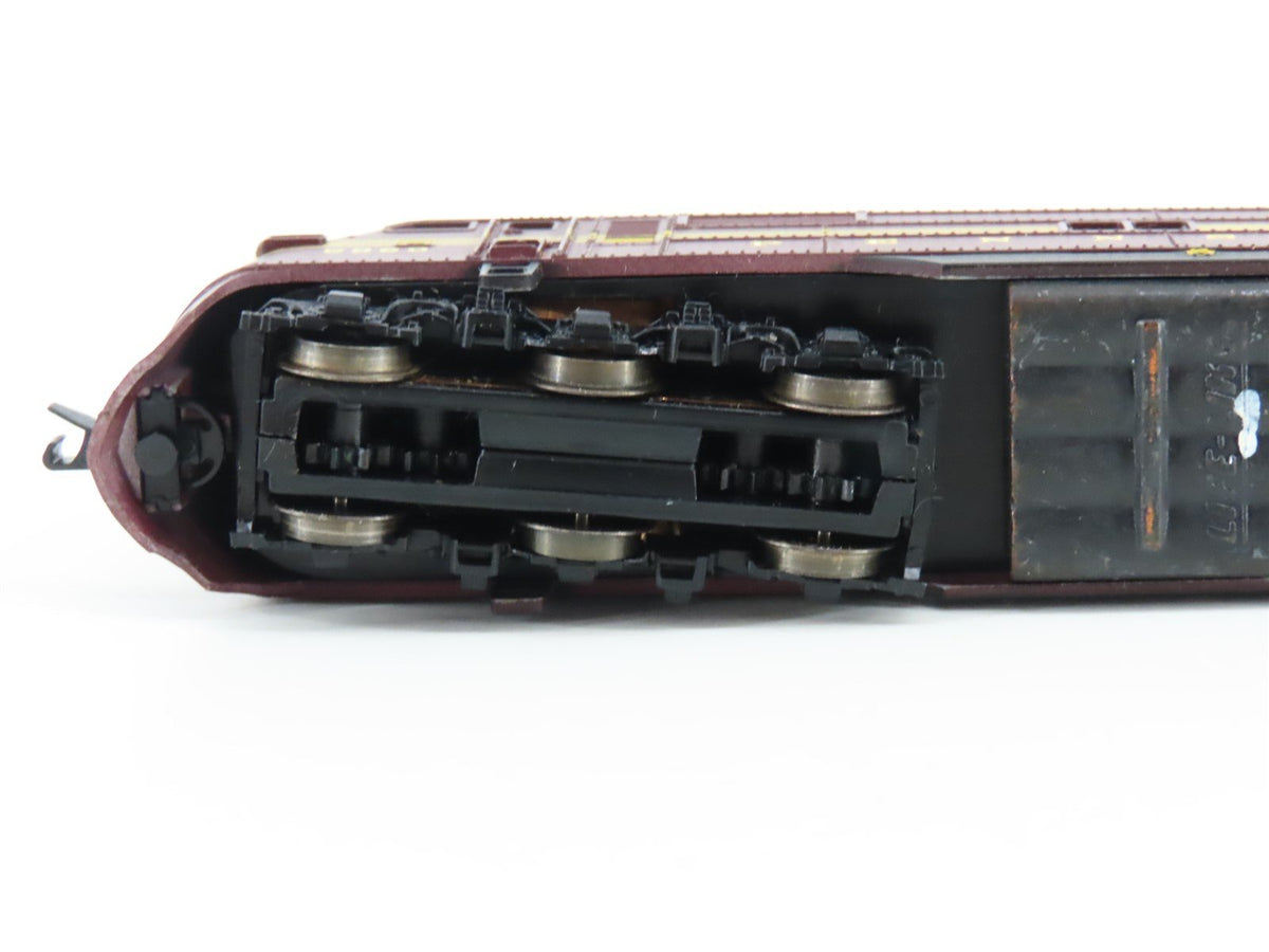 N Scale Life-Like PRR Pennsylvania EMD E7A Diesel Locomotive #5860A