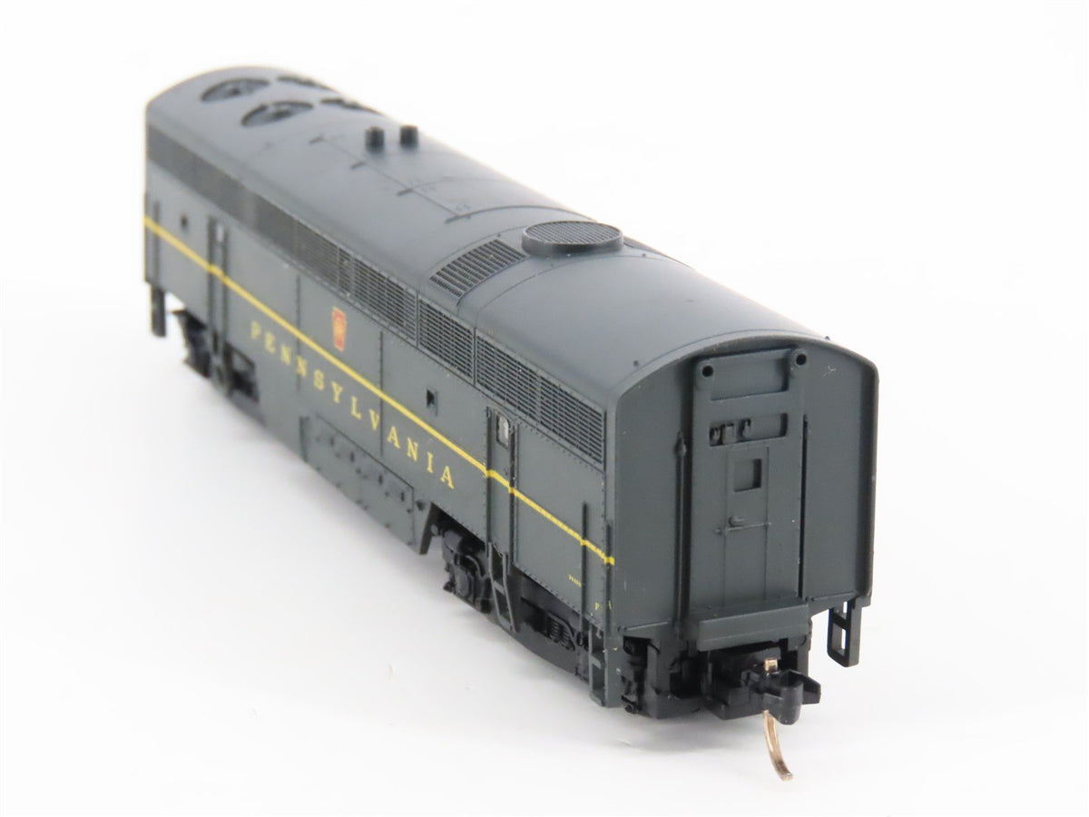 N Scale Life-Like 7226 PRR Pennsylvania FM C-Liner B-Unit Diesel #9448B
