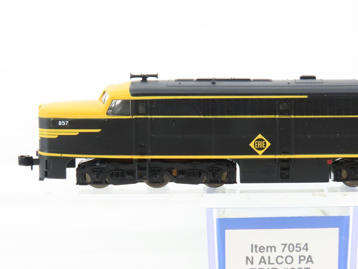 N Scale Life-Like 7054 ERIE Railroad ALCO PA Diesel Locomotive #857