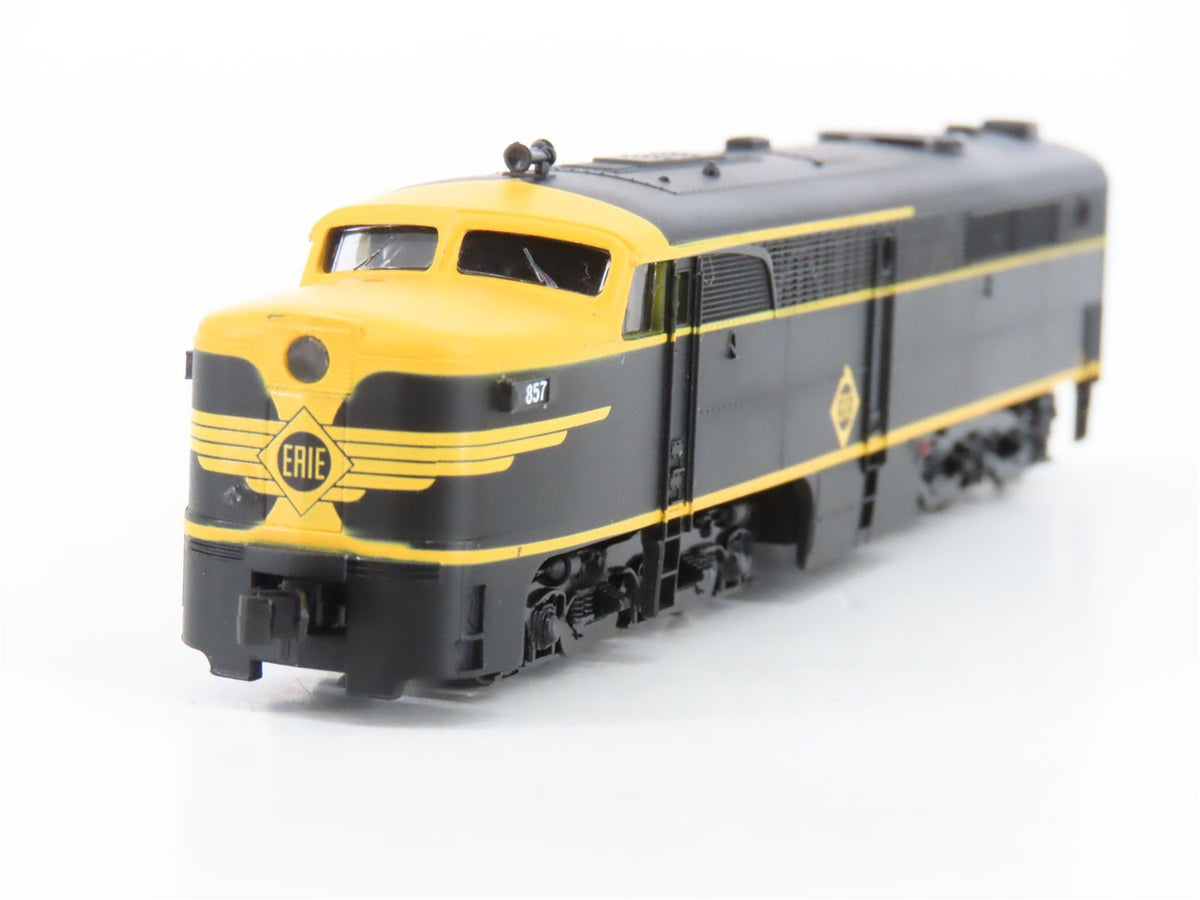 N Scale Life-Like 7054 ERIE Railroad ALCO PA Diesel Locomotive #857