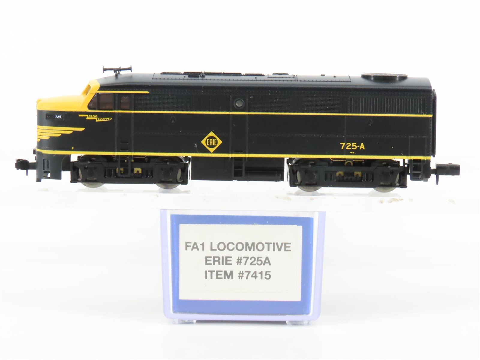 N Scale Life-Like 7415 ERIE Railroad ALCO FA1 Diesel Locomotive #725A