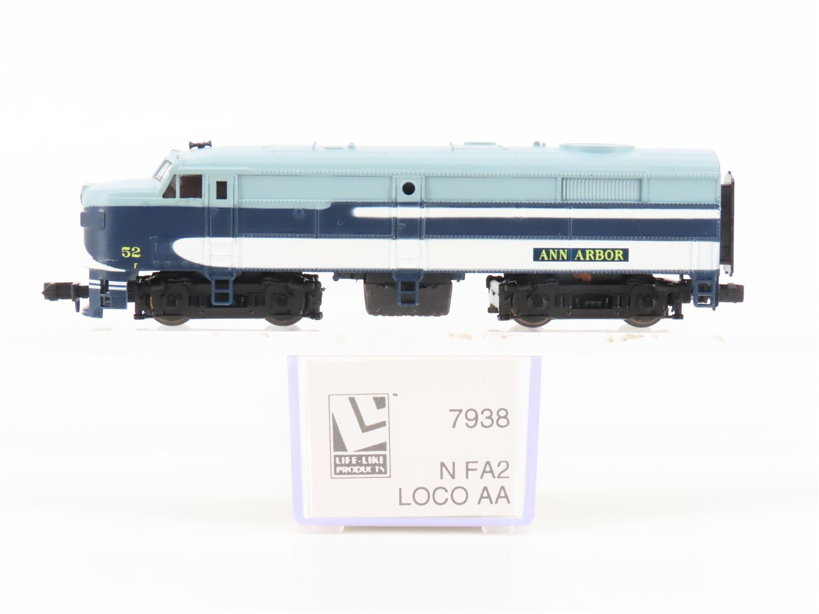 N Scale Life-Like 7938 AA Ann Arbor Railroad ALCO FA2 Diesel Locomotive #52