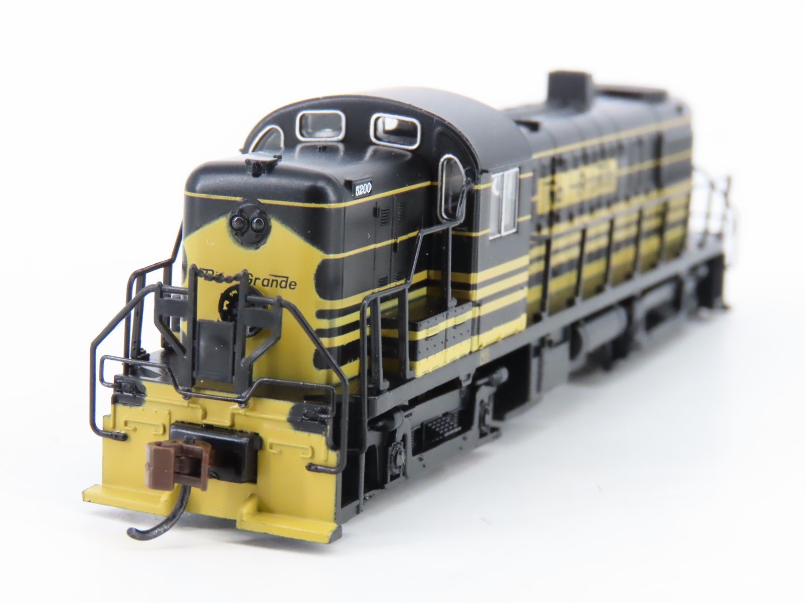 N Scale Bachmann 64252 D&RGW Rio Grande ALCO RS-3 Diesel #5200 w/ DCC