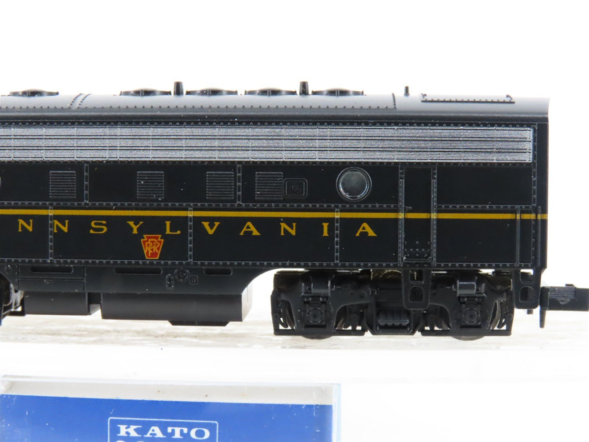 N Scale Kato 176-094 PRR Pennsylvania F7A Diesel Locomotive #9661