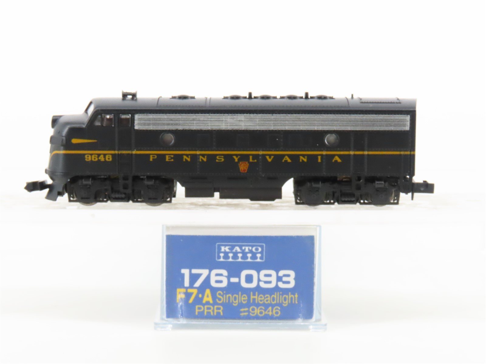 N Scale Kato 176-093 PRR Pennsylvania F7A Diesel Locomotive #9646