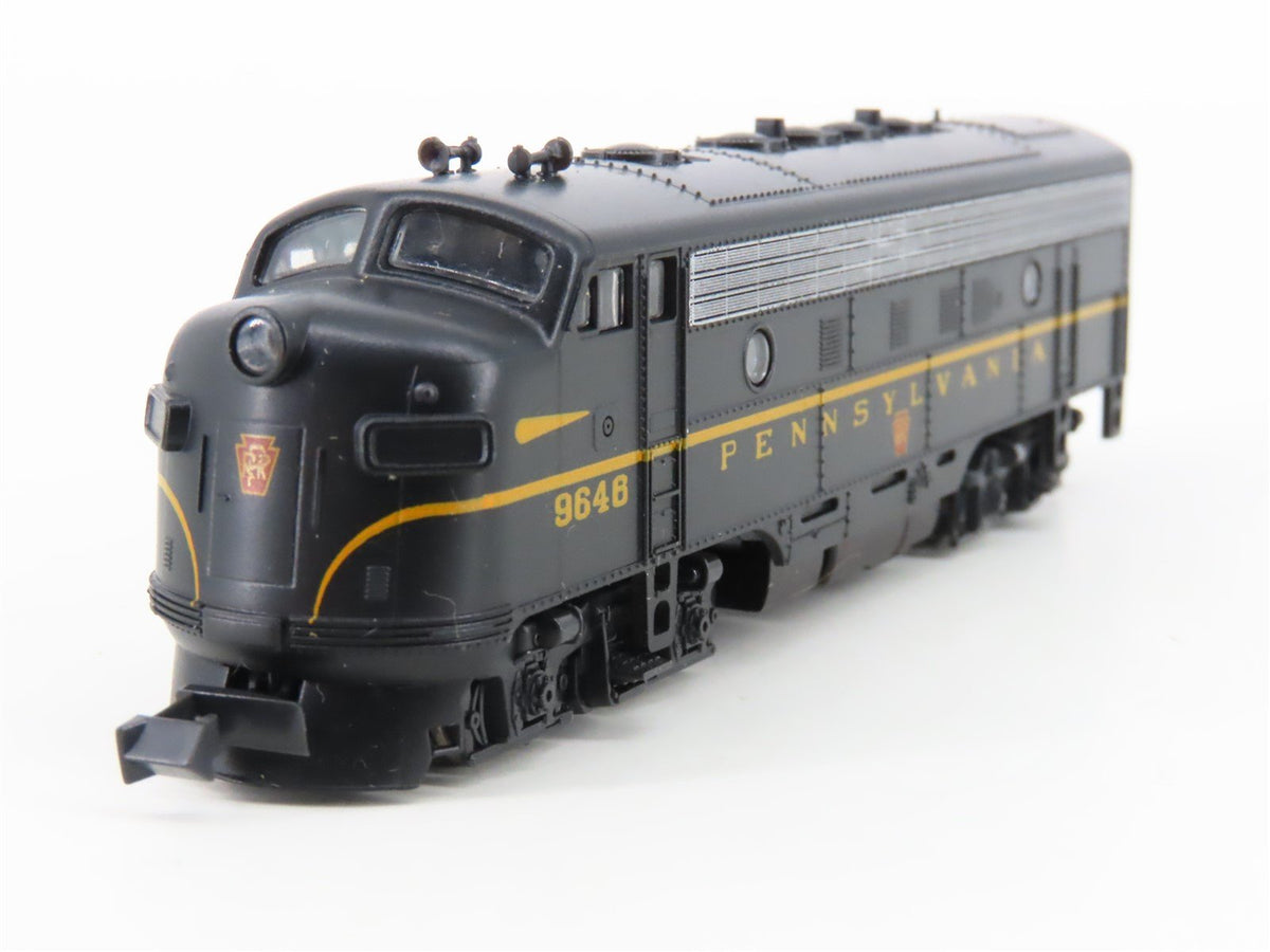 N Scale Kato 176-093 PRR Pennsylvania F7A Diesel Locomotive #9646