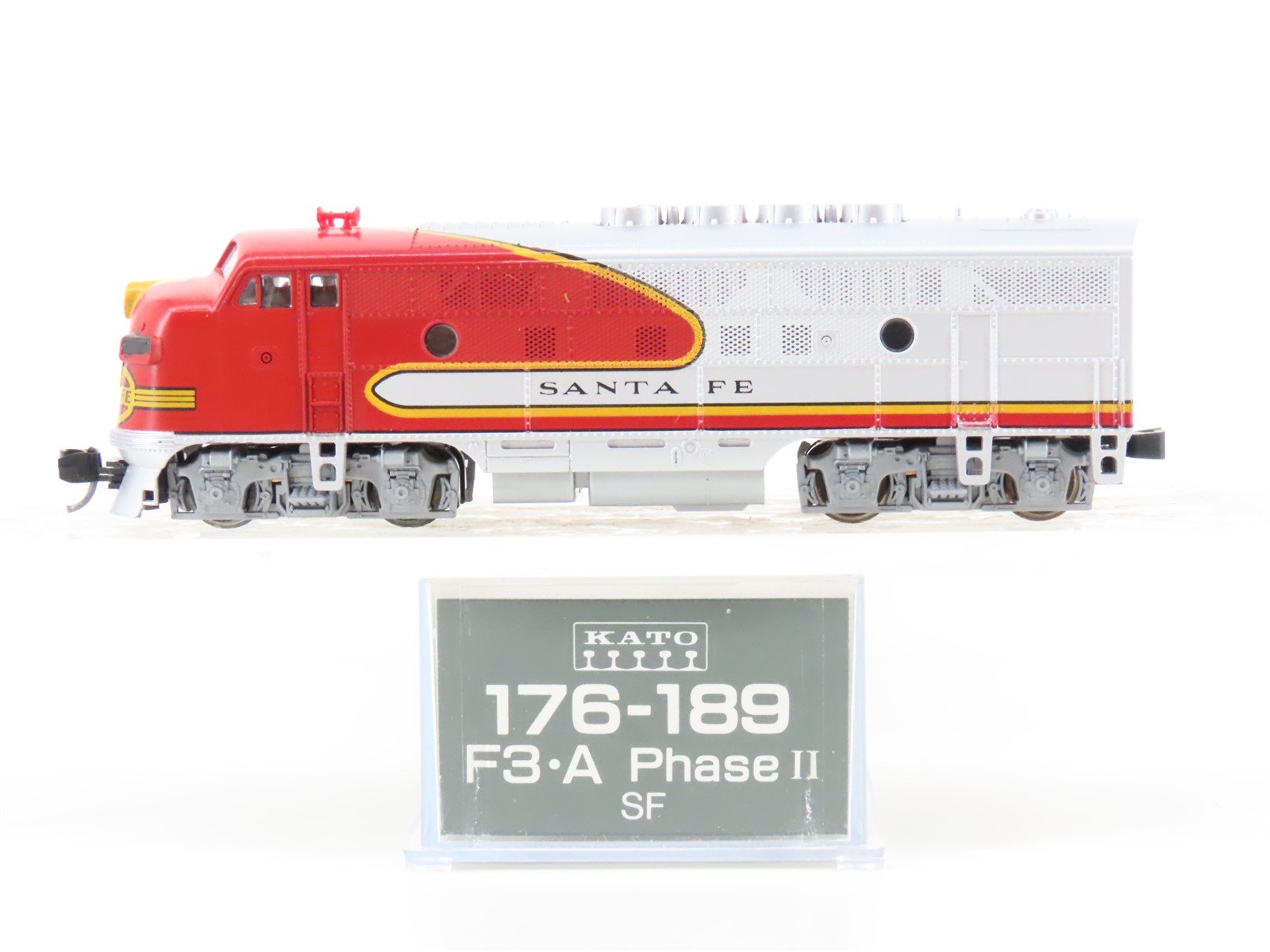 N Scale Kato 176-189 ATSF Santa Fe F3A Phase II Diesel Locomotive