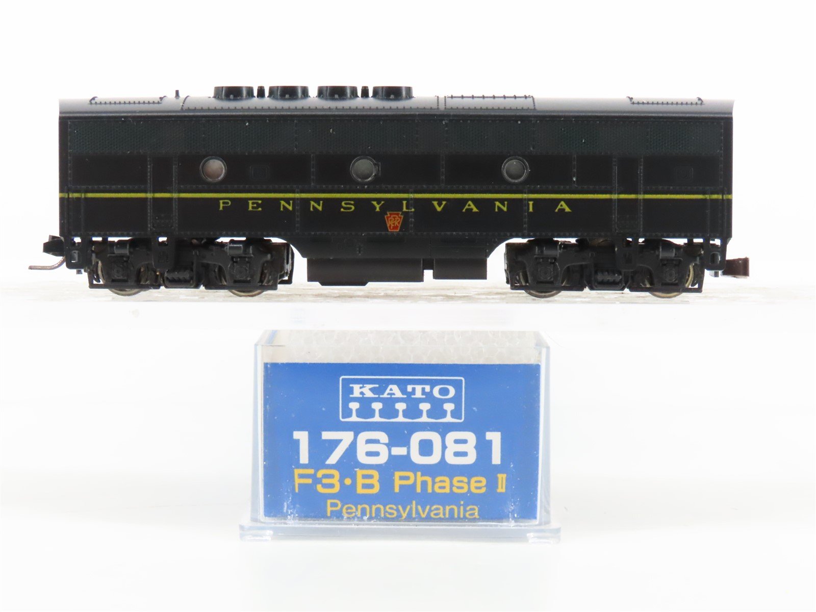 N Scale Kato 176-081 PRR Pennsylvania F3B Phase II Diesel Locomotive