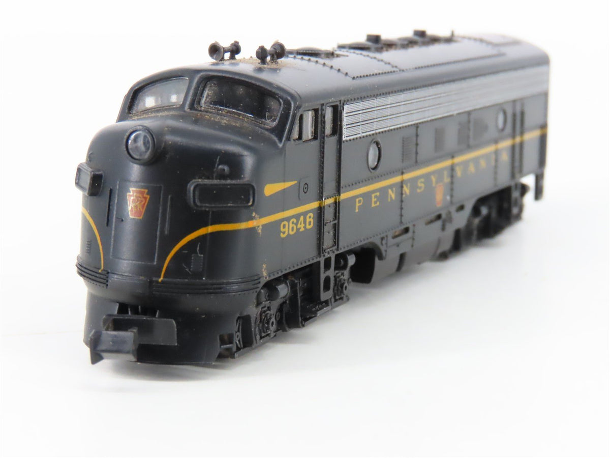 N Scale Kato 176-093 PRR Pennsylvania F7A Diesel Locomotive #9646