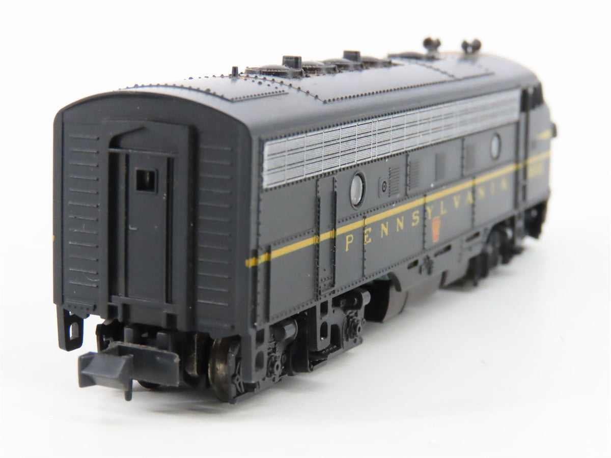 N Scale Kato 176-093 PRR Pennsylvania F7A Diesel Locomotive #9646