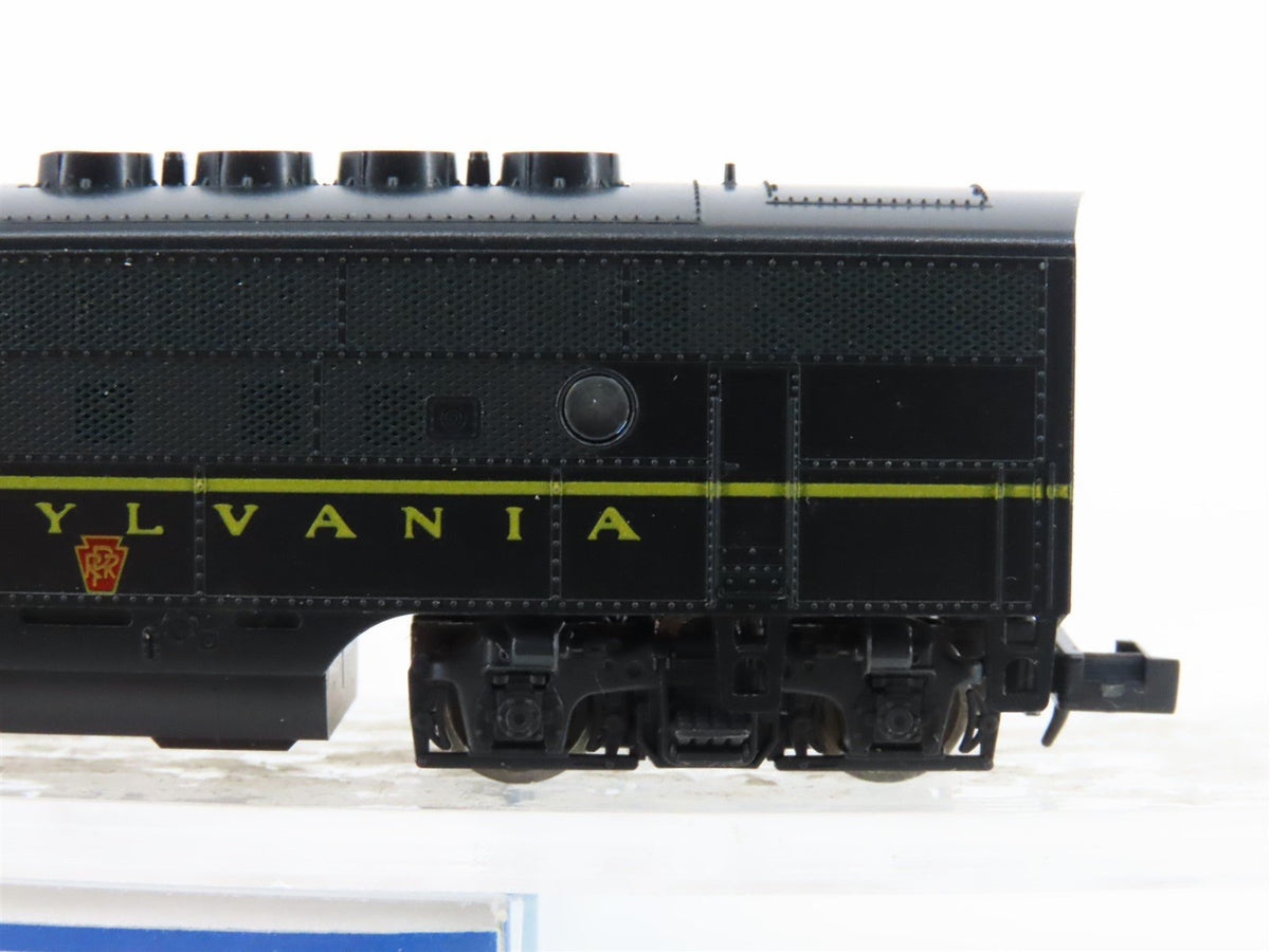 N Scale Kato 176-071 PRR Pennsylvania F7A Phase I Diesel Locomotive #9519
