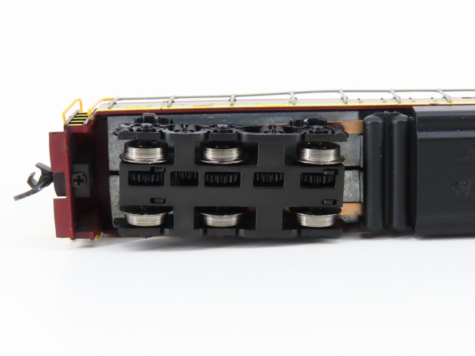 N Scale Atlas 49502 EL Erie Lackawanna H24-66 Trainmaster Diesel Loco #1853