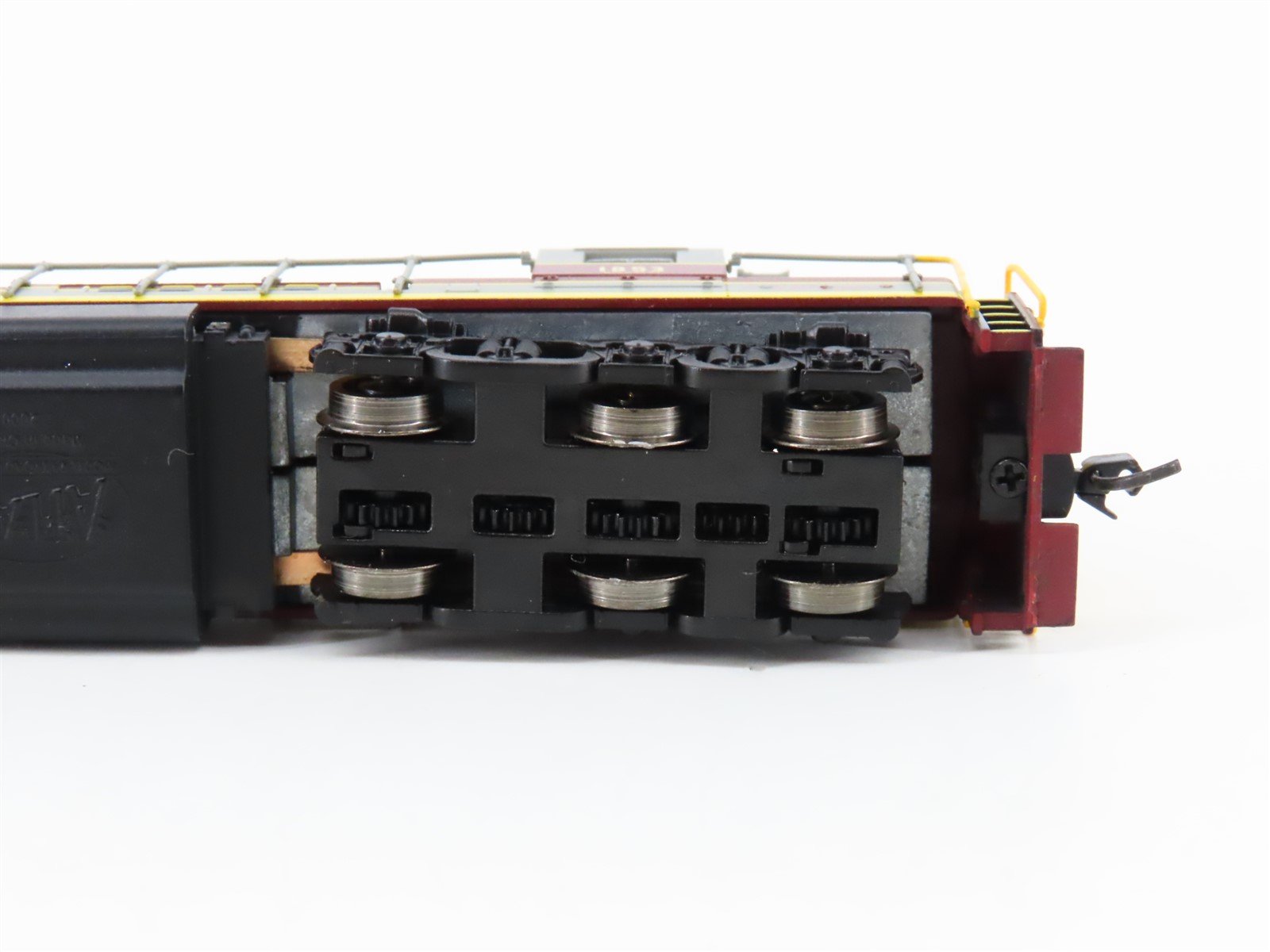 N Scale Atlas 49502 EL Erie Lackawanna H24-66 Trainmaster Diesel Loco #1853