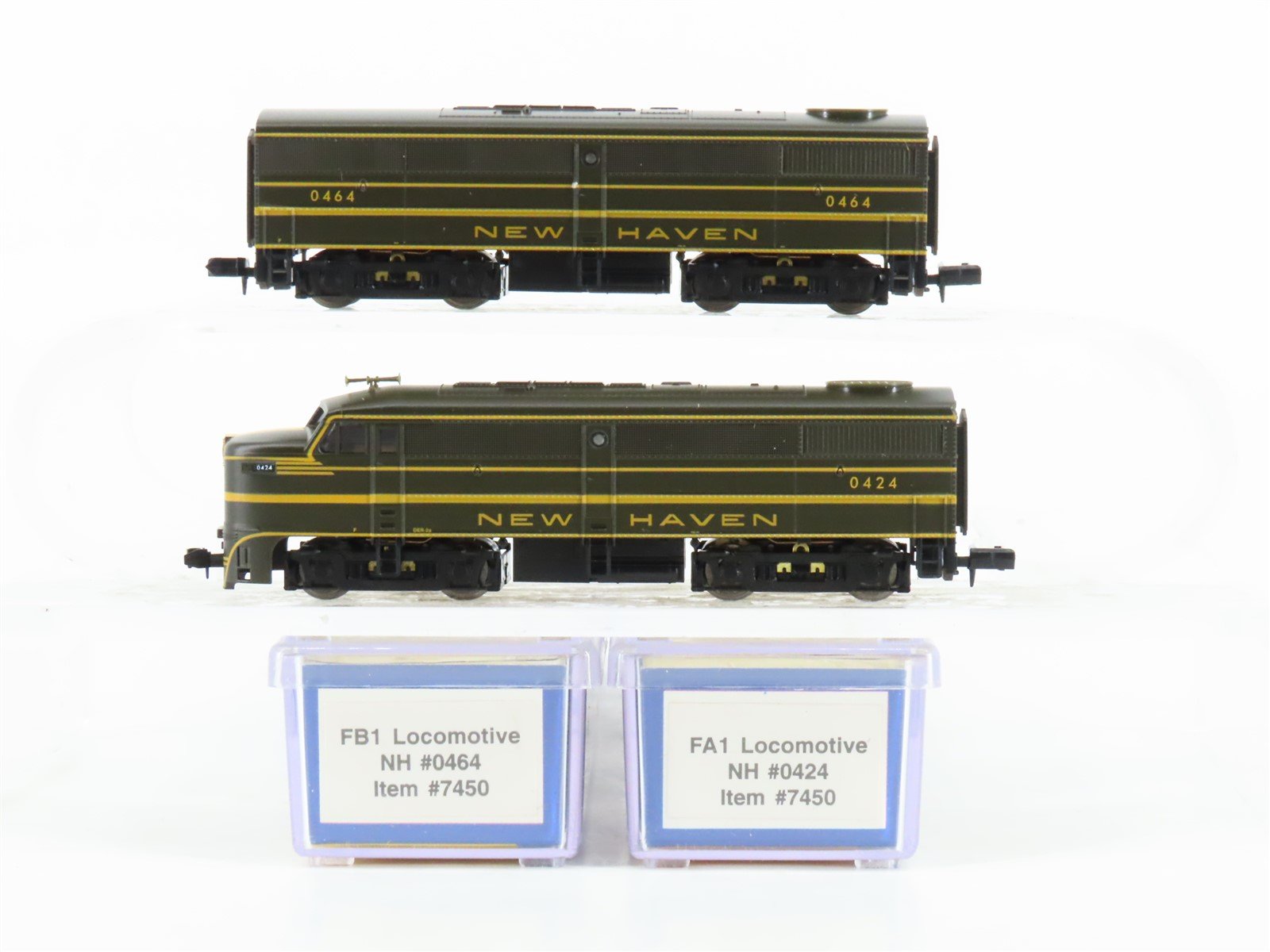 N Scale Life-Like 7450 NH New Haven FA1/FB1 Diesel Locomotive Set