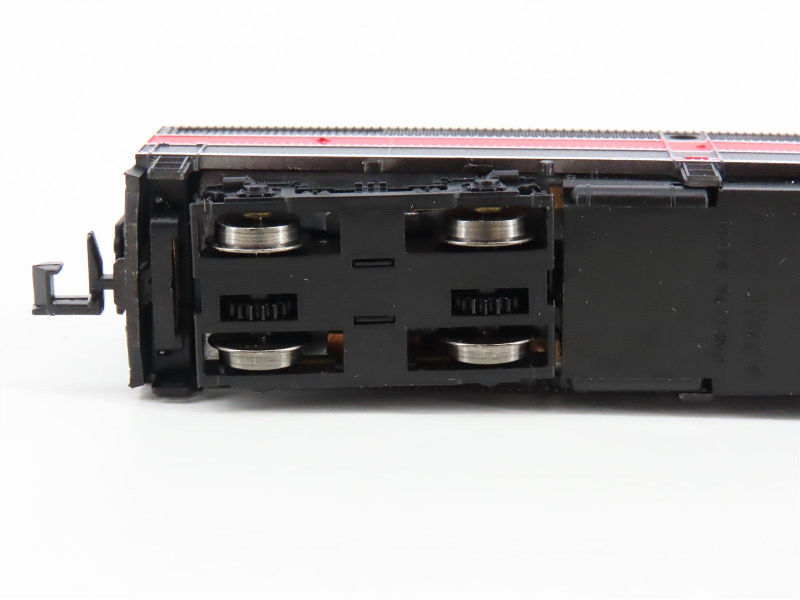 N Scale Life-Like 7425 RI Rock Island FA1/FB1 Diesel Locomotive Set