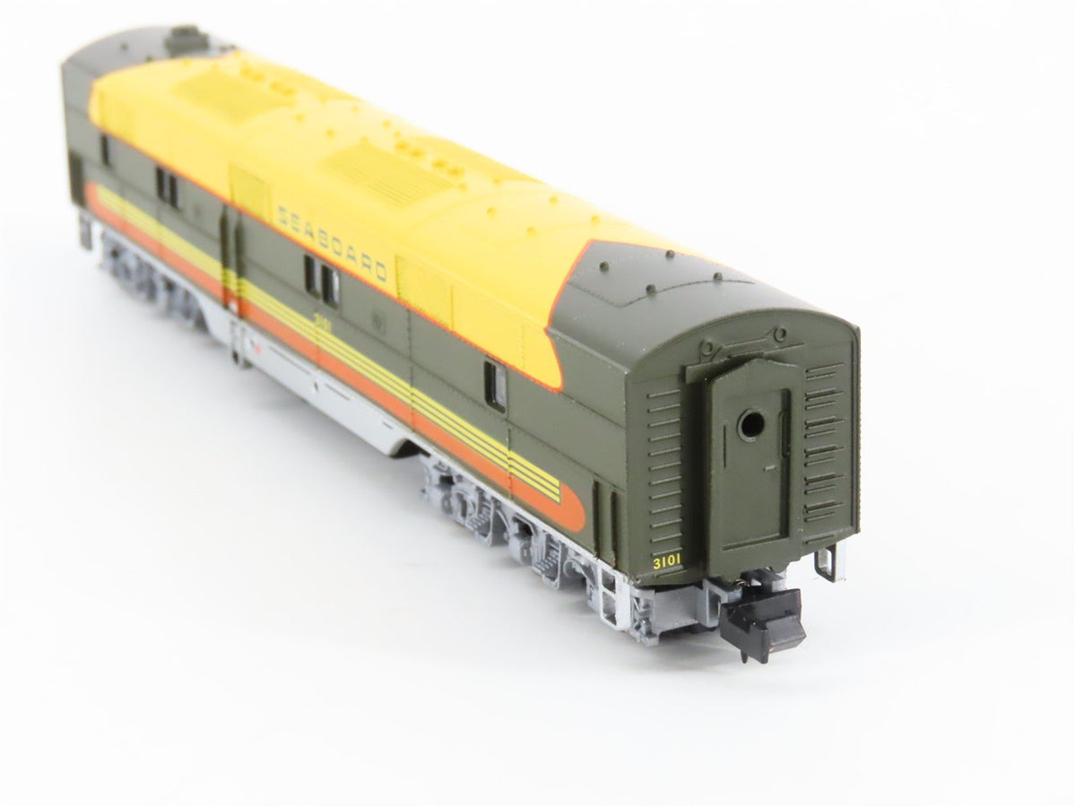 N Scale Life-Like 7358 SAL Seaboard E6 A/B Diesel Locomotive Set