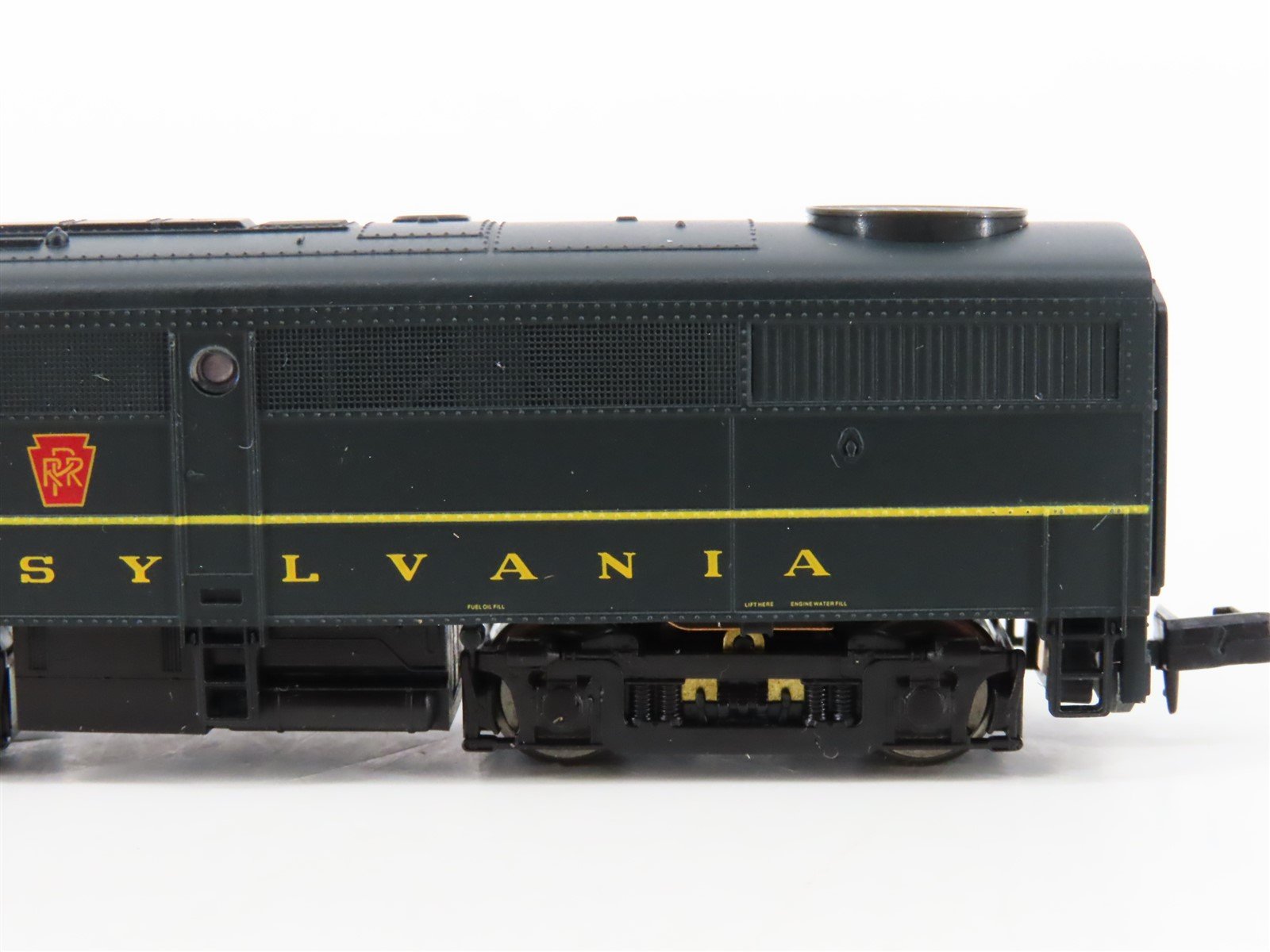 N Scale Life-Like 7451 PRR Pennsylvania FA1/FB1 Diesel Locomotive Set