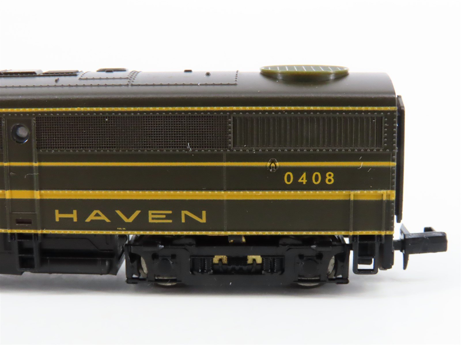 N Scale Life-Like 7449 NH New Haven FA1/FB1 Diesel Locomotive Set