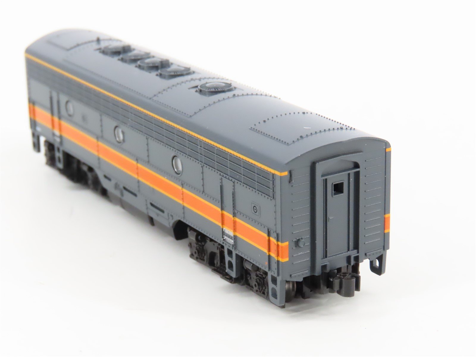 N KATO 106-0429 MILW 