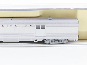 N Scale KATO CB&Q Burlington Railroad Corrugated Baggage Passenger Car