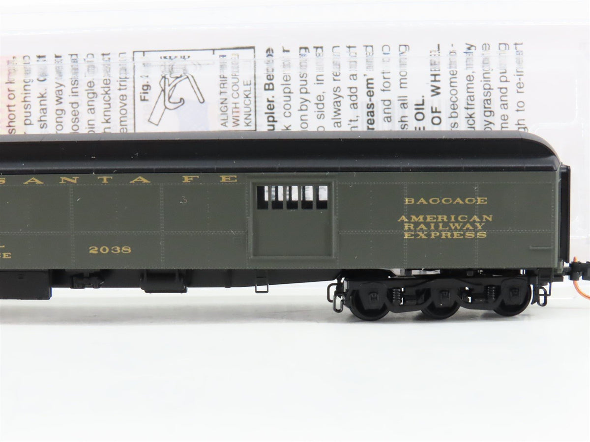 N Scale Micro-Trains MTL 14800040 ATSF Santa Fe 70&#39; Mail Baggage Passenger #2038