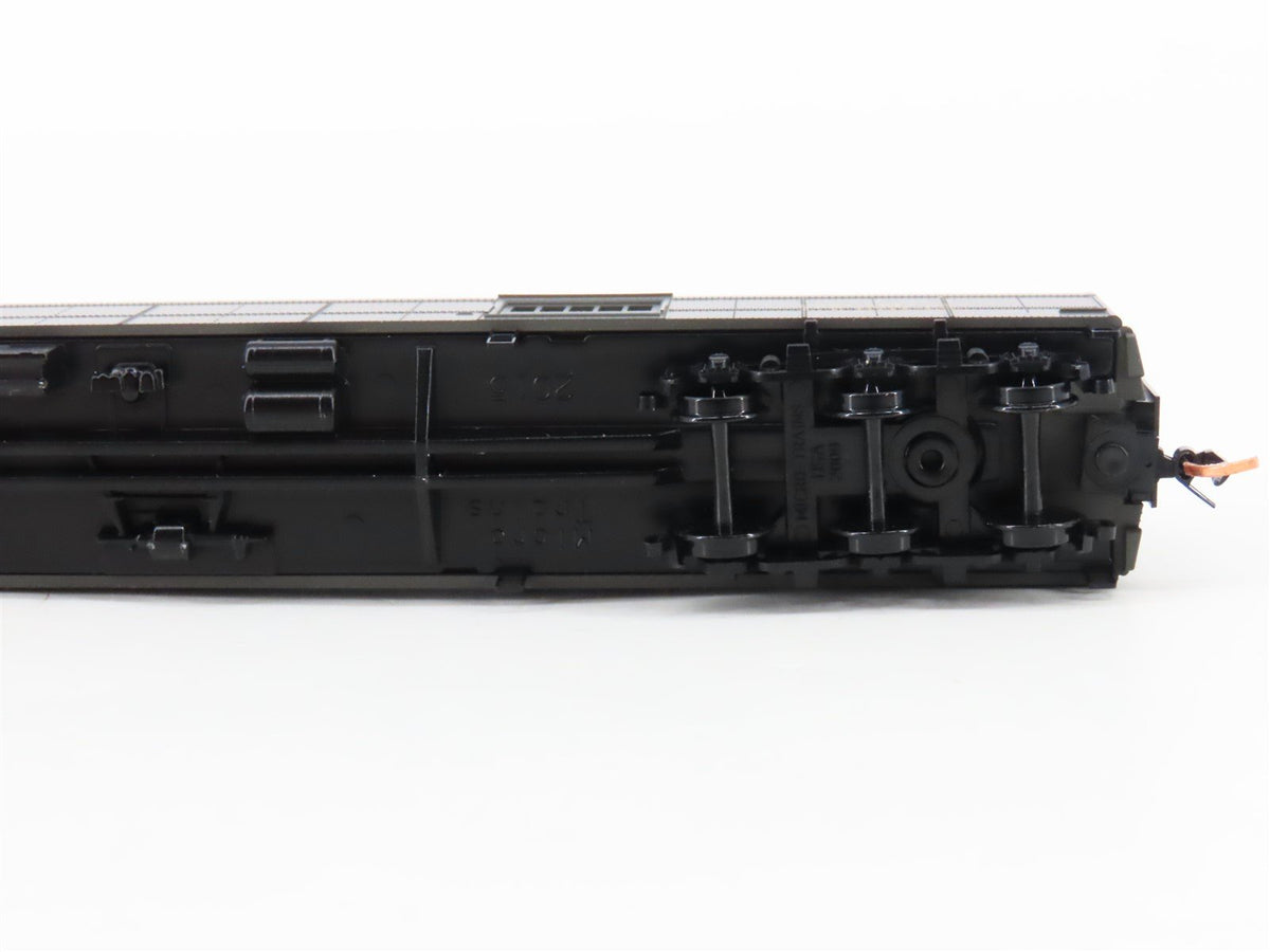 N Scale Micro-Trains MTL 14800040 ATSF Santa Fe 70&#39; Mail Baggage Passenger #2038