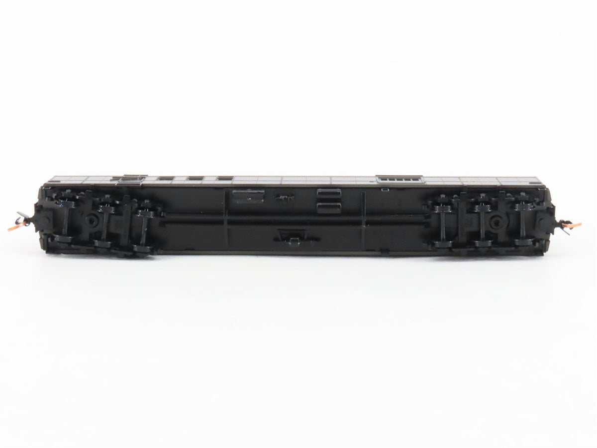 N Scale Micro-Trains MTL 14800040 ATSF Santa Fe 70&#39; Mail Baggage Passenger #2038