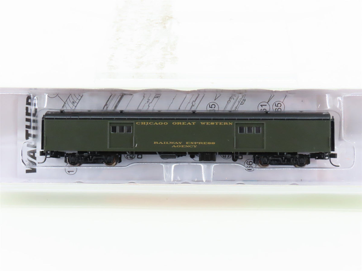 N Scale Walthers 932-55103 CGW Chicago Great Western 72&#39; Baggage Passenger