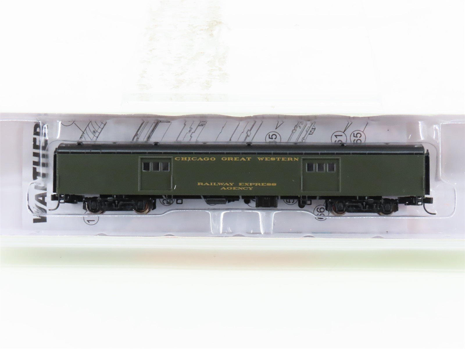 N Scale Walthers 932-55103 CGW Chicago Great Western 72' Baggage Passenger