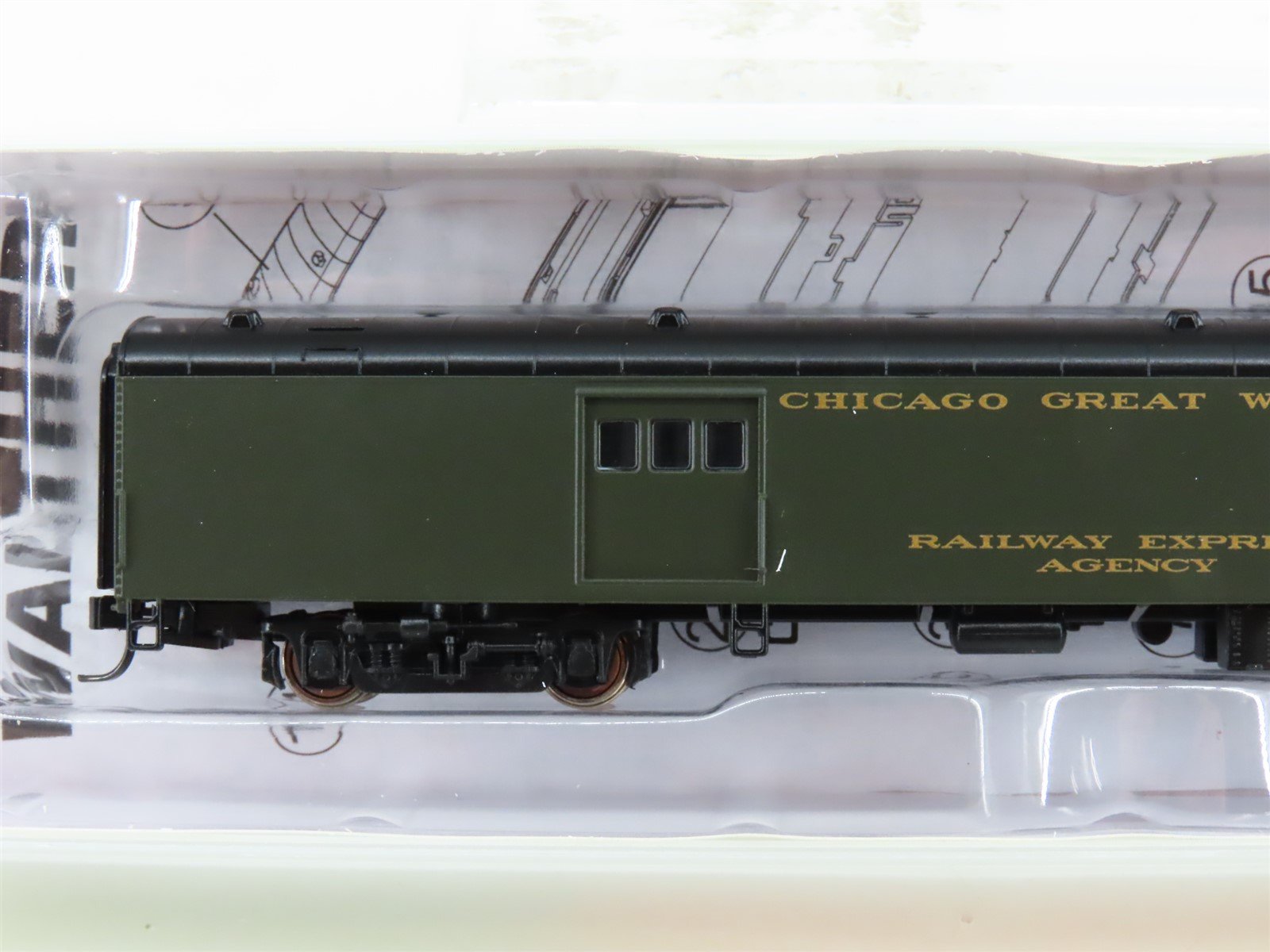 N Scale Walthers 932-55103 CGW Chicago Great Western 72' Baggage Passenger