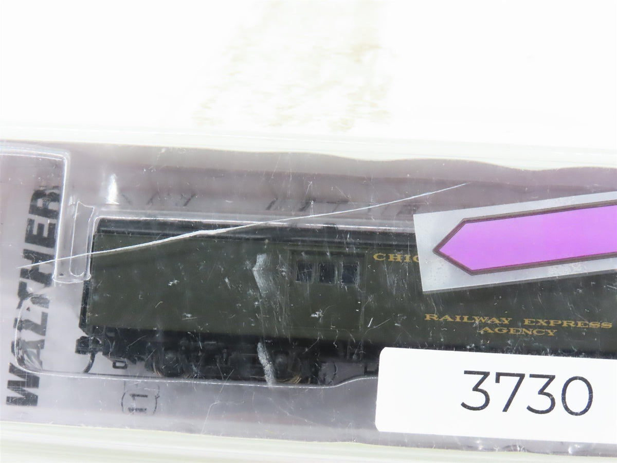 N Scale Walthers 932-55103 CGW Chicago Great Western 72&#39; Baggage Passenger
