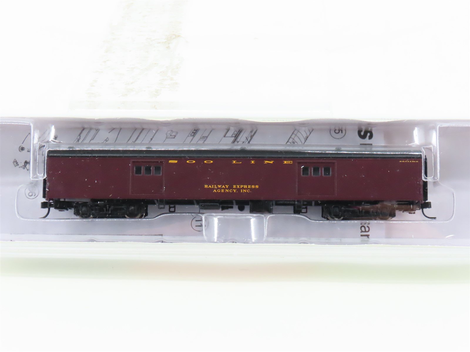 N Scale Walthers 932-55104 SOO Line 72' Baggage Passenger Car