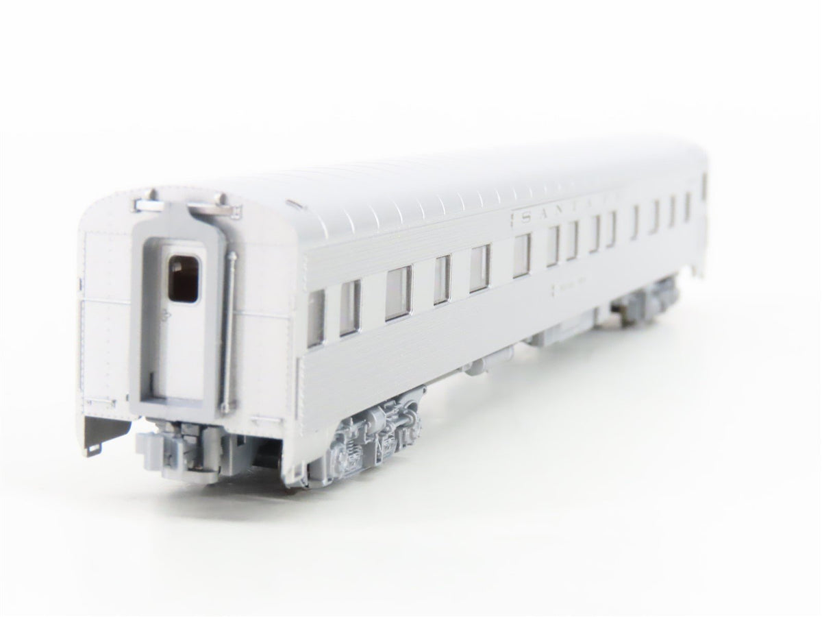 N Scale KATO 156-0905 ATSF Santa Fe Railroad Sleeper Passenger &quot;Regal Spa&quot;