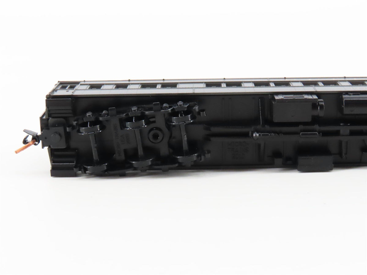 N Micro-Trains MTL 14200040 ATSF Santa Fe Pullman Sleeper Passenger &quot;Red Oak&quot;