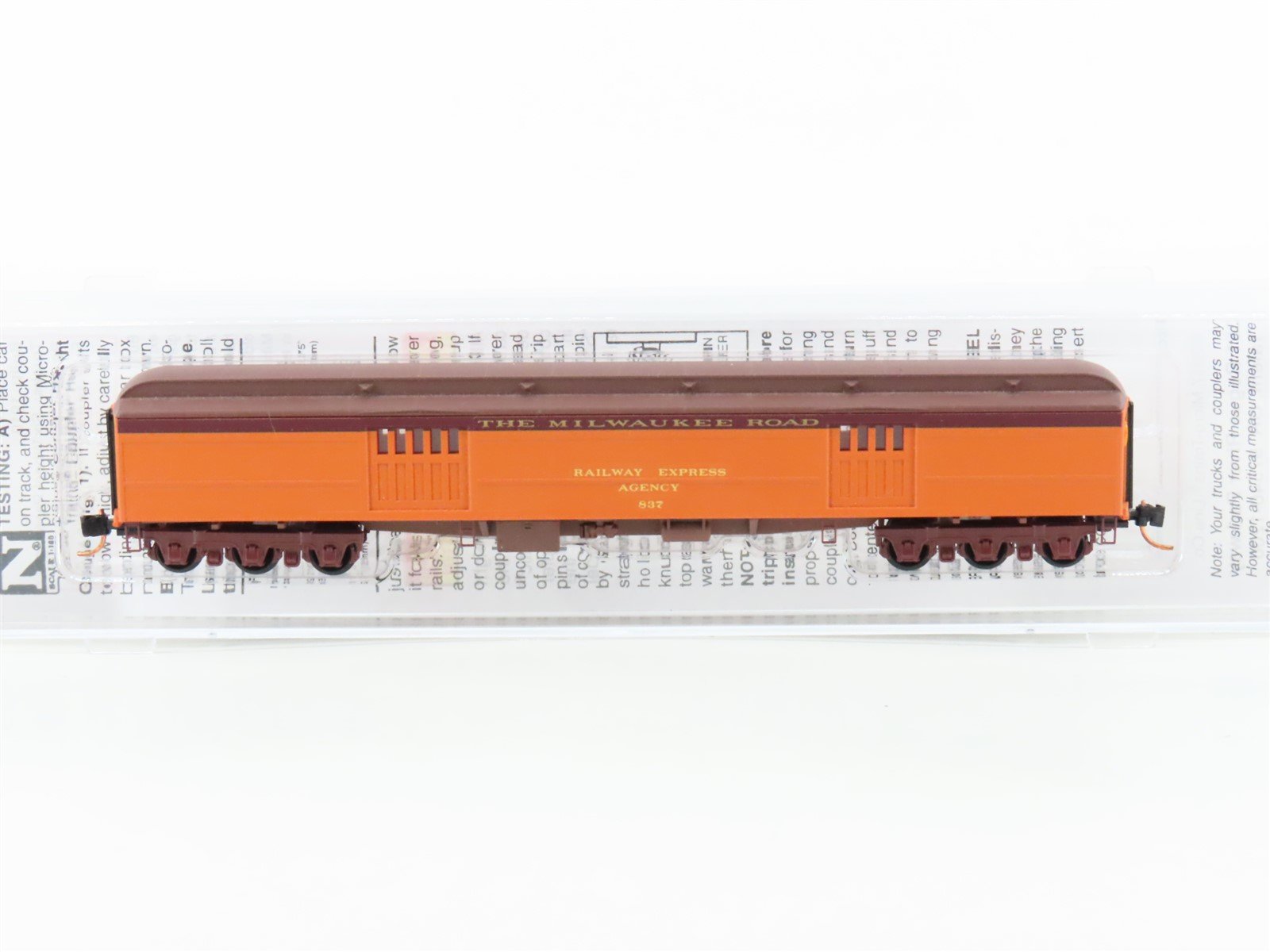 N Scale Micro-Trains MTL 14700120 MILW Milwaukee Road 70' Baggage Passenger #837