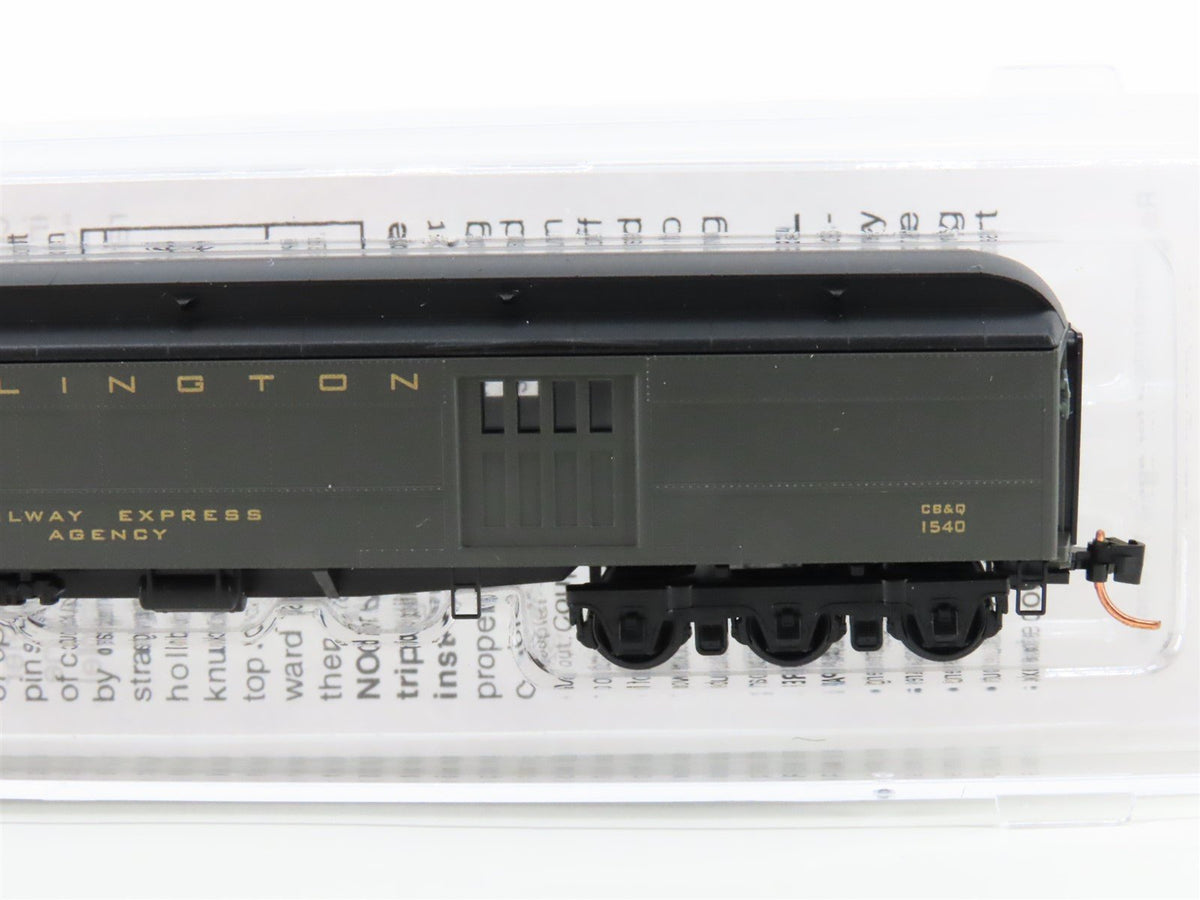 N Scale Micro-Trains MTL 14700200 CB&amp;Q Burlington 70&#39; Baggage Passenger #1540