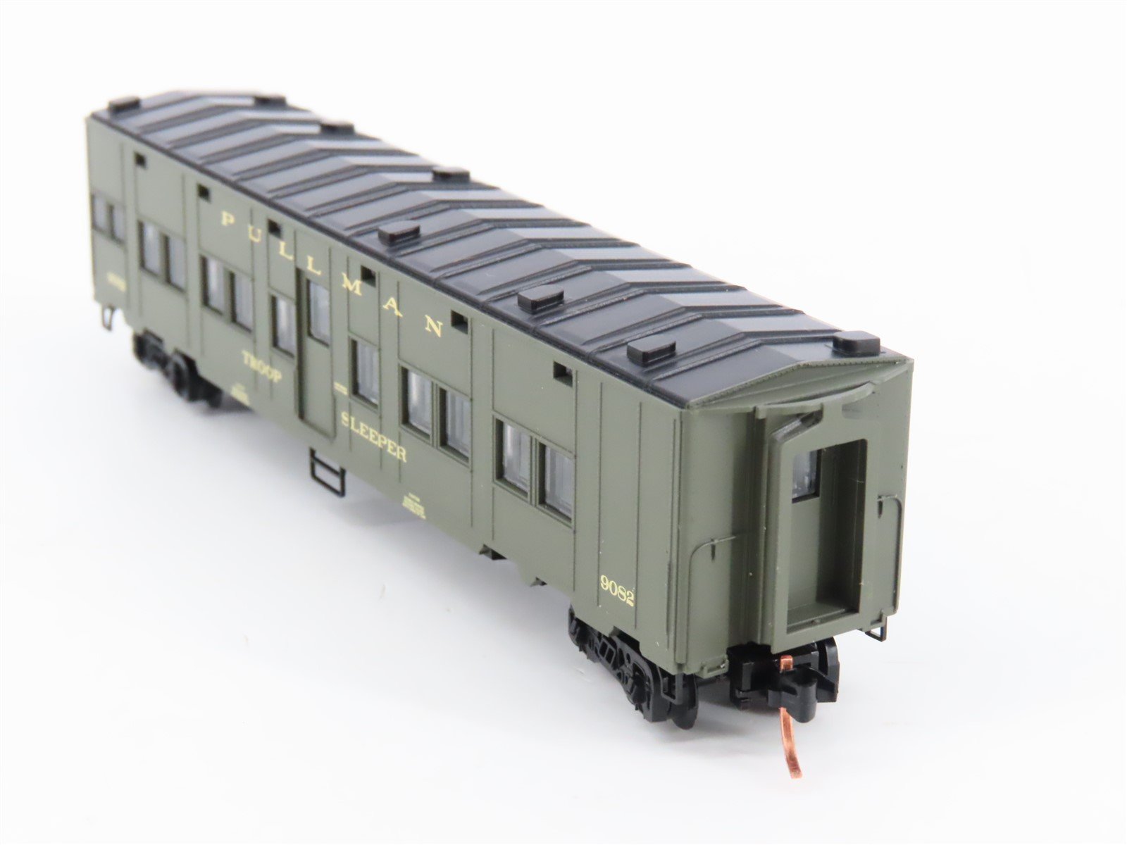 N Micro-Trains MTL 116010.4 US Office of Defense Troop Sleeper Passenger #9082